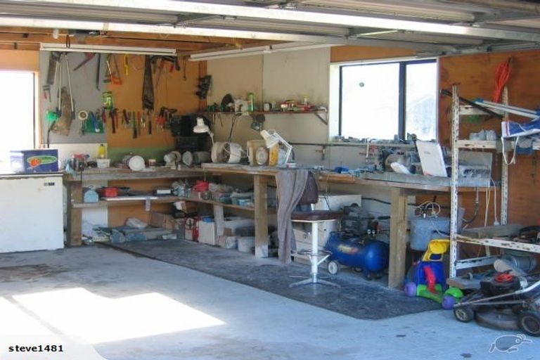 Photo of property in 70 Greens Road, Linton, Palmerston North, 4472