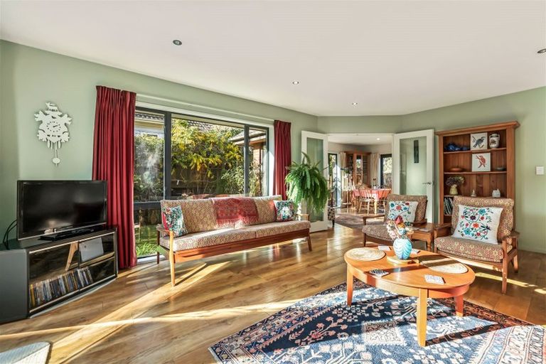 Photo of property in 39a Otara Street, Ilam, Christchurch, 8053