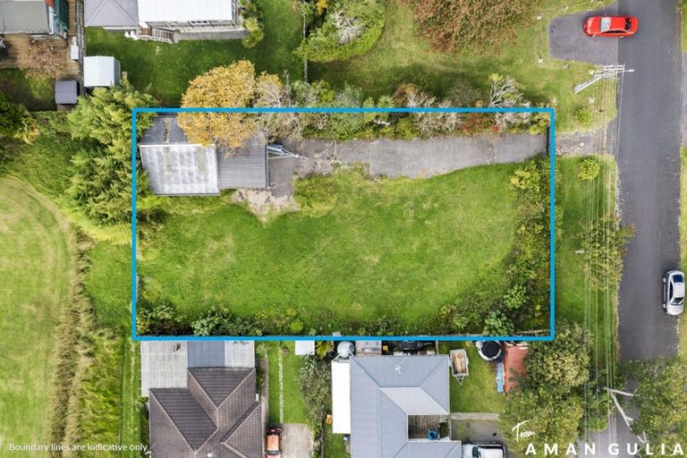 Photo of property in 3 Knox Road, Swanson, Auckland, 0612