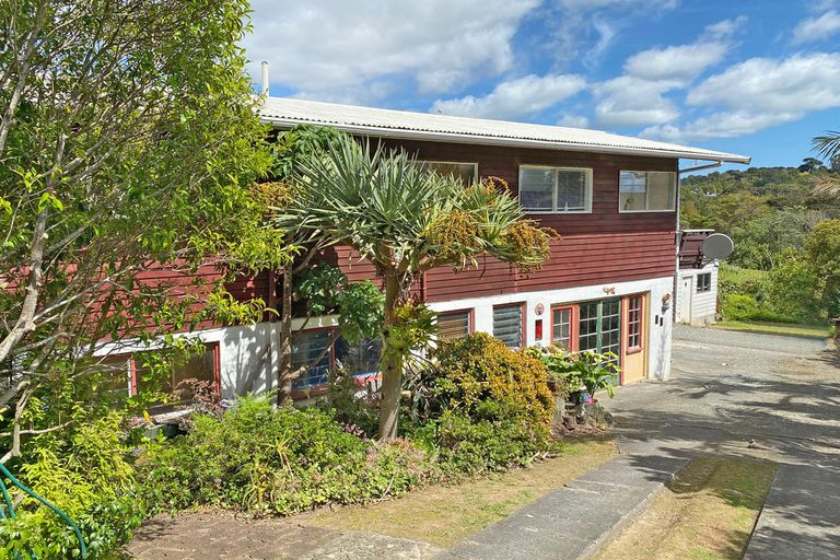 Photo of property in 8 Kendale Drive, Leigh, 0985