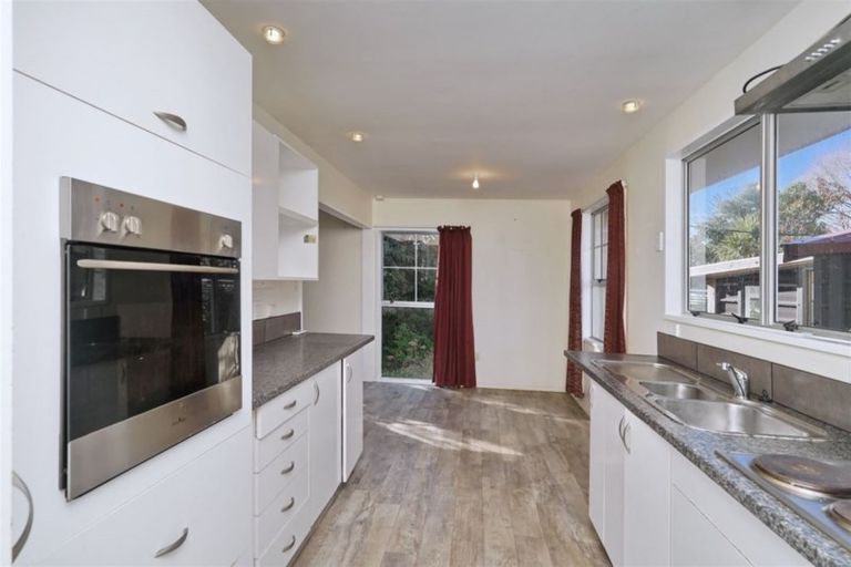 Photo of property in 32 Portman Street, Woolston, Christchurch, 8062