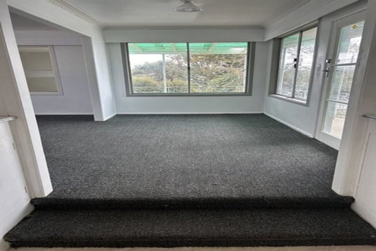 Photo of property in 59 Pah Road, Cockle Bay, Auckland, 2014