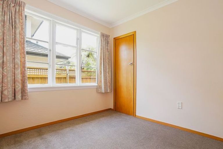 Photo of property in 43 Batt Street, West End, Palmerston North, 4410