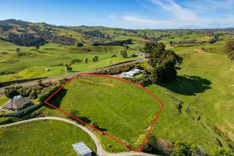 Photo of property in 211 Warner Road, Oropi, 3173