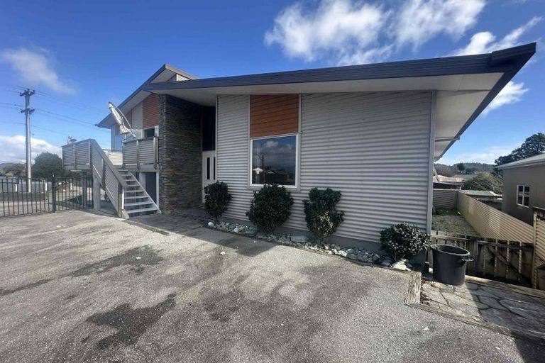 Photo of property in 9 Lake Kaniere Road, Kaniere, Hokitika, 7811