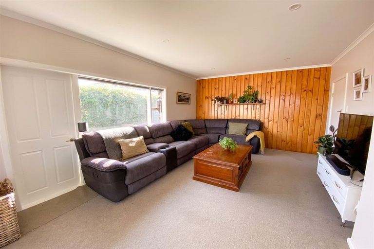 Photo of property in 22 Till Street, South Hill, Oamaru, 9400