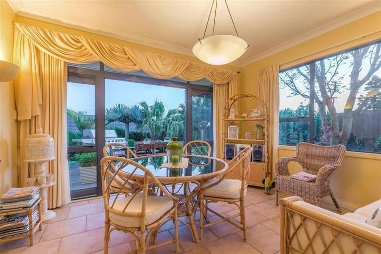 Photo of property in 62 Keywella Drive, Conifer Grove, Takanini, 2112