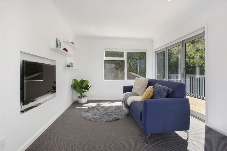 Photo of property in 186 Paremata Road, Paremata, Porirua, 5024