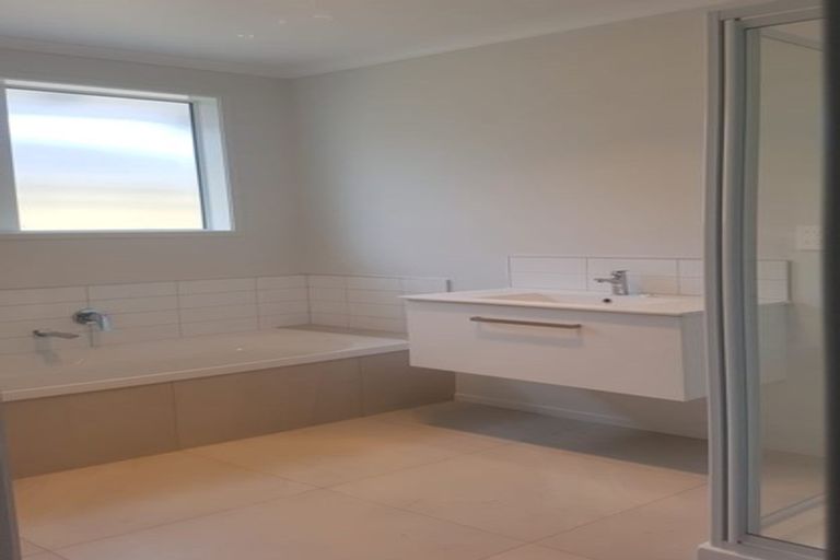 Photo of property in 35 Fontana Street, Papamoa, 3118