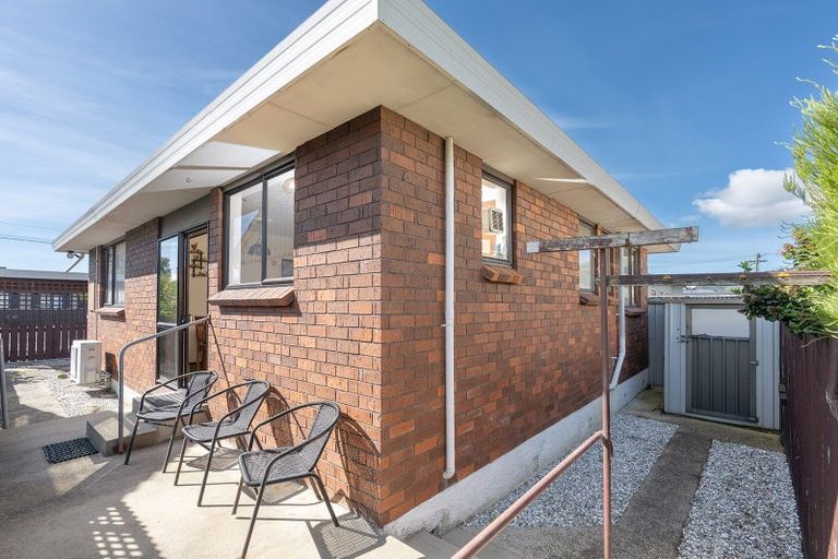 Photo of property in 16 Irvine Street, Mosgiel, 9024