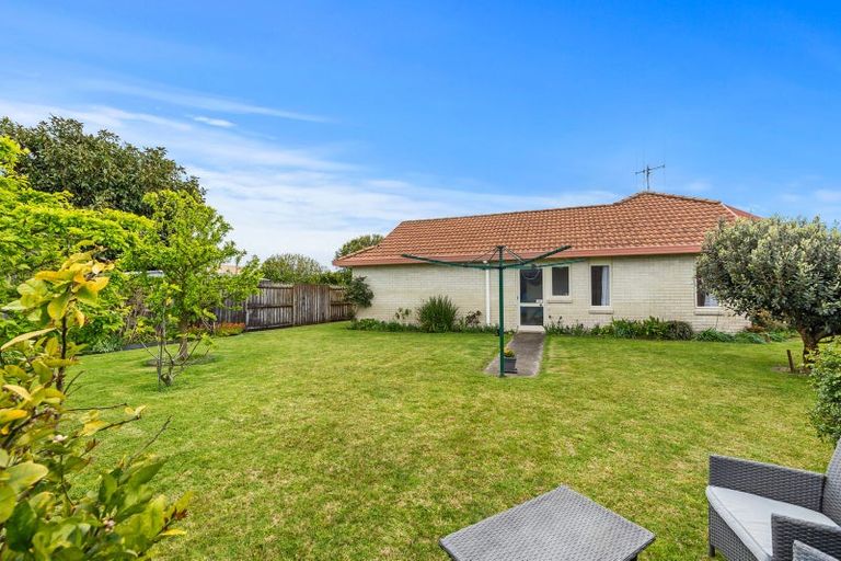 Photo of property in 18 Jasmine Place, Mount Maunganui, 3116