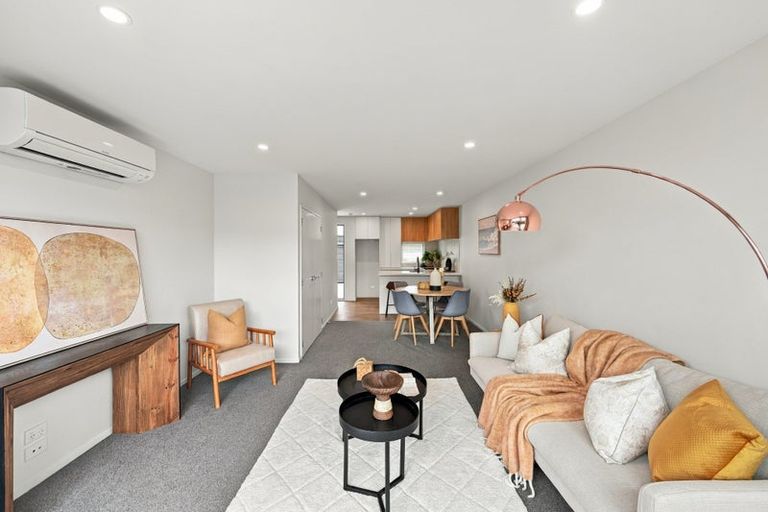 Photo of property in 33a Oxley Avenue, St Albans, Christchurch, 8014