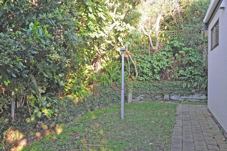 Photo of property in 7a Braithwaite Street, Karori, Wellington, 6012