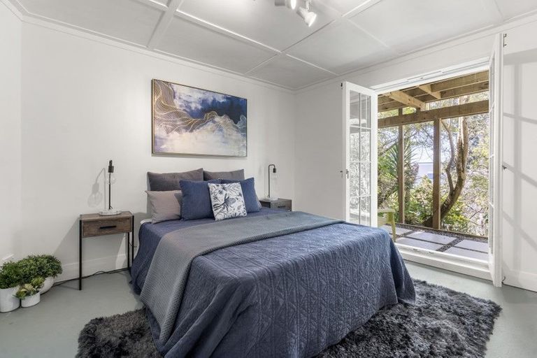 Photo of property in 10a Waterview Road, Stanley Point, Auckland, 0624