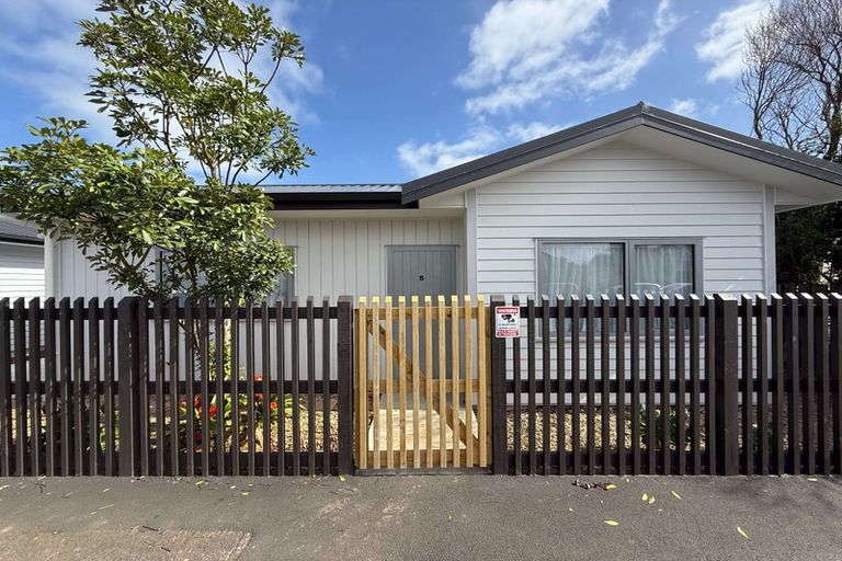 Photo of property in 451 Featherston Street, Palmerston North, 4414