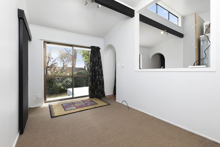 Photo of property in 11 Corinna Street, Welcome Bay, Tauranga, 3112