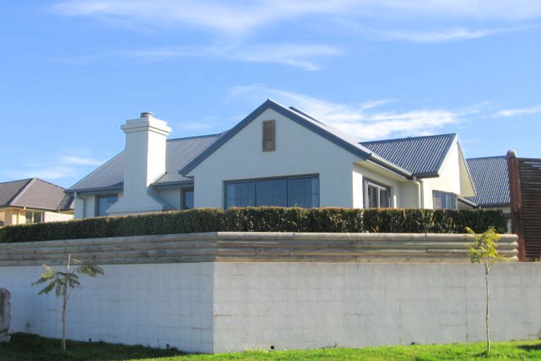 Photo of property in 17 Millennium Heights, Flagstaff, Hamilton, 3210