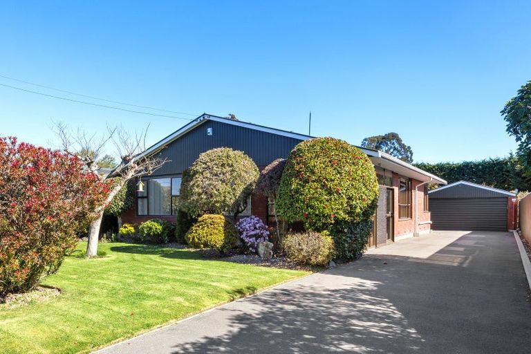 Photo of property in 37 Victors Road, Hoon Hay, Christchurch, 8025