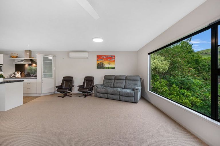 Photo of property in 6a Kokako Place, Taradale, Napier, 4112