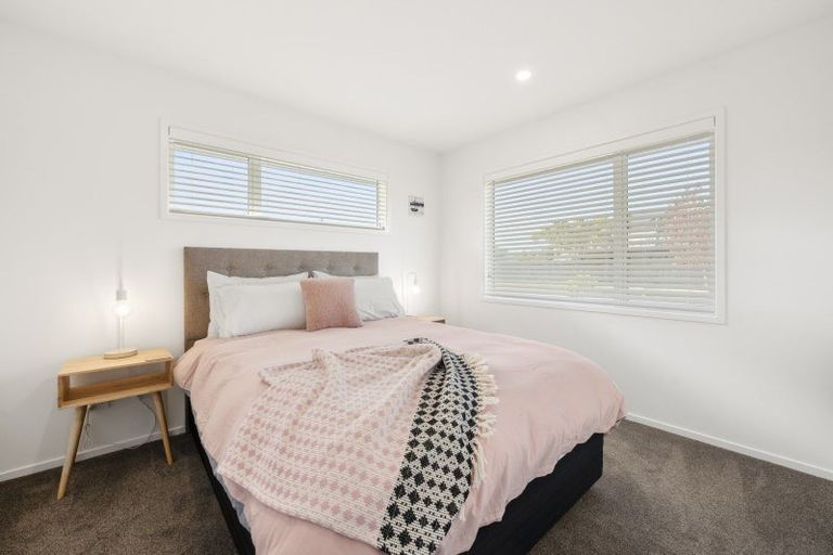 Photo of property in 140 Lisland Drive, Kinloch, Taupo, 3377