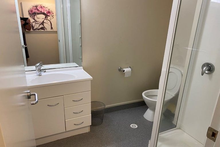 Photo of property in Orange Apartments/victoria Centr, 203/169 The Terrace, Wellington Central, Wellington, 6011