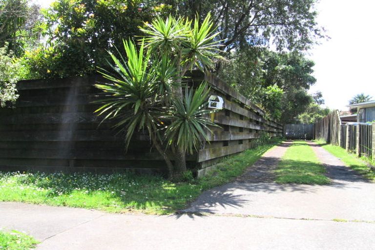 Photo of property in 25 Heathberry Close, Papatoetoe, Auckland, 2025
