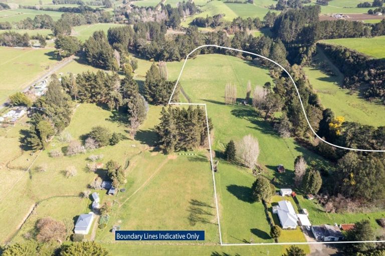 Photo of property in 10 Bright Street, Eketahuna, 4900