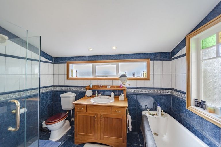 Photo of property in 158 Battery Road, Hospital Hill, Napier, 4110