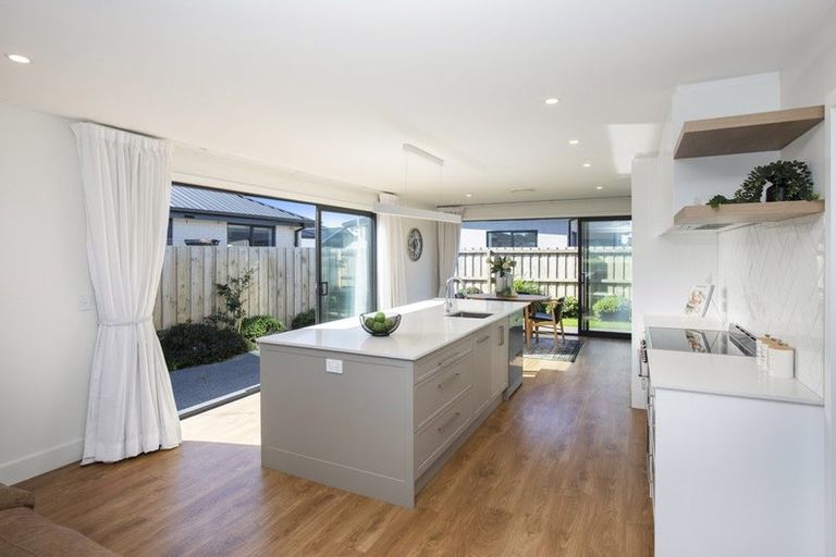 Photo of property in 46 Blakes Road, Belfast, Christchurch, 8051