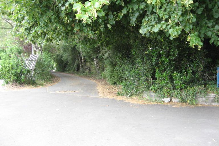 Photo of property in 21 Kirkwood Avenue, Upper Riccarton, Christchurch, 8041