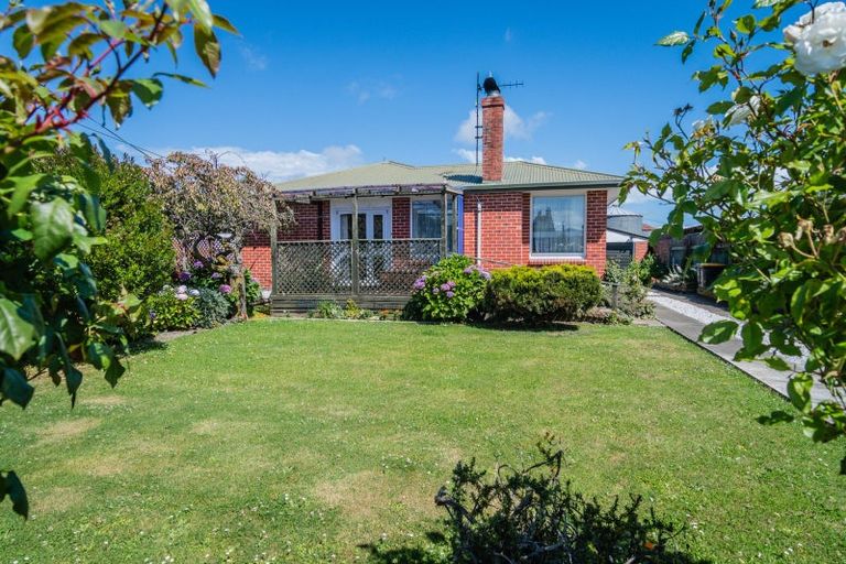 Photo of property in 28 Ewen Road, Temuka, 7920