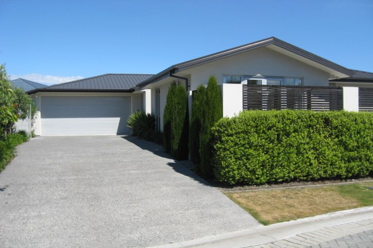 Photo of property in 5 Falconridge Place, Shirley, Christchurch, 8061