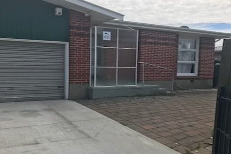 Photo of property in 1/10 Aorangi Road, Bryndwr, Christchurch, 8053