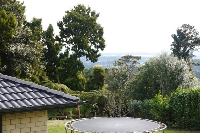 Photo of property in 105 Judge Richardson Drive, Opaheke, Papakura, 2584