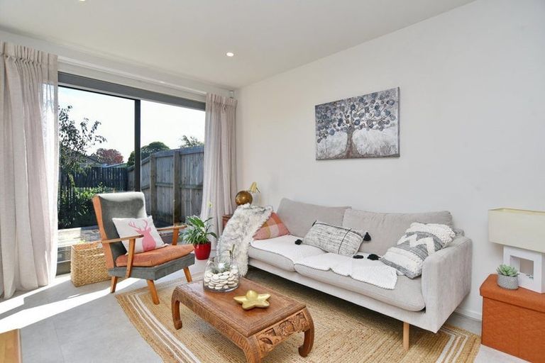 Photo of property in 1/80 Milton Street, Somerfield, Christchurch, 8024