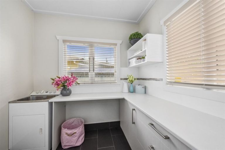 Photo of property in 2a Beth Street, Trentham, Upper Hutt, 5018