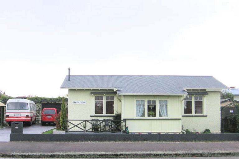 Photo of property in 11 Summerhays Street, Terrace End, Palmerston North, 4410