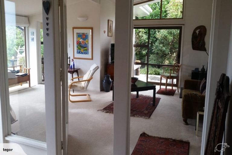 Photo of property in 47 Seddon Street, Waikanae, 5036