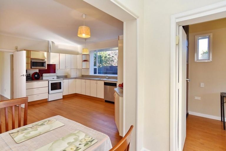 Photo of property in 213 Main North Road, Redwood, Christchurch, 8051