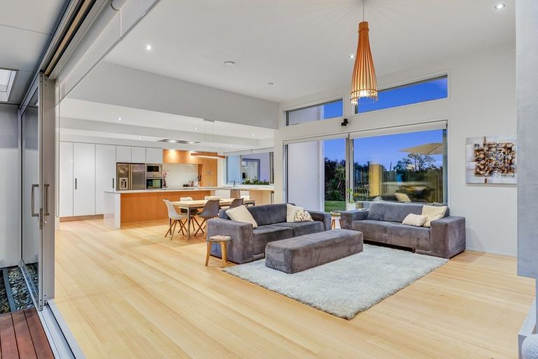 Photo of property in 19 Durham Heights, Flagstaff, Hamilton, 3210