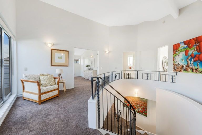 Photo of property in 53 Manor Park, Sunnyhills, Auckland, 2010