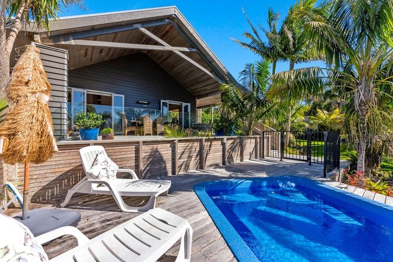 Photo of property in 134 Phillips Road, Kaiwaka, 0573