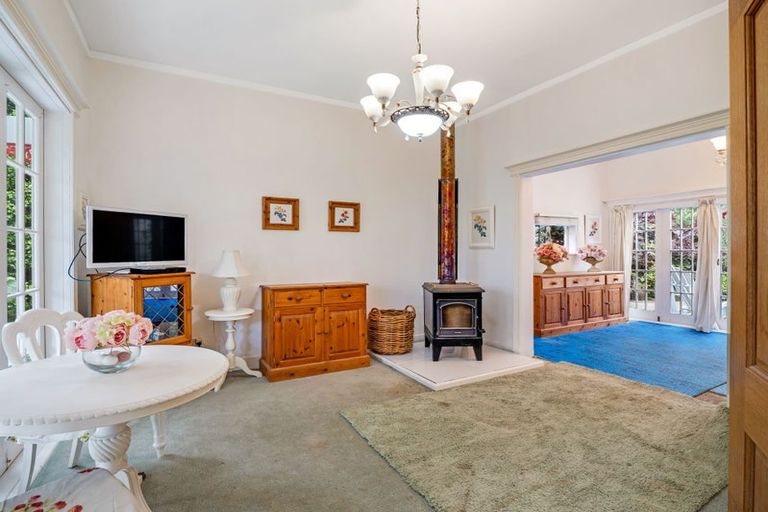 Photo of property in 86 Grey Street, Woodville, 4920