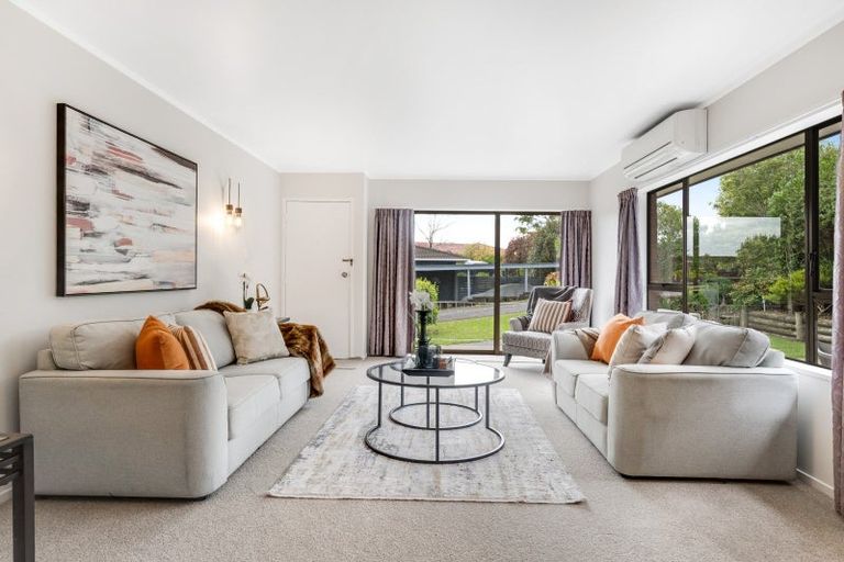 Photo of property in 2/29 Rapallo Place, Farm Cove, Auckland, 2012
