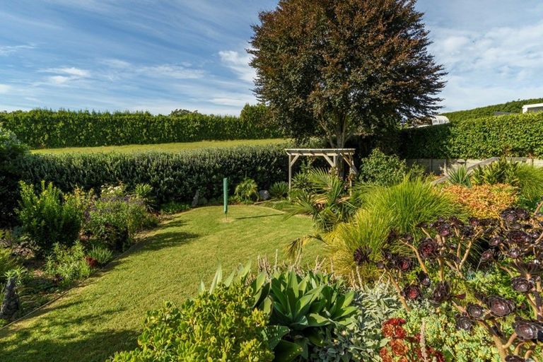 Photo of property in 12 Lindoch Avenue, Te Puna, Tauranga, 3174