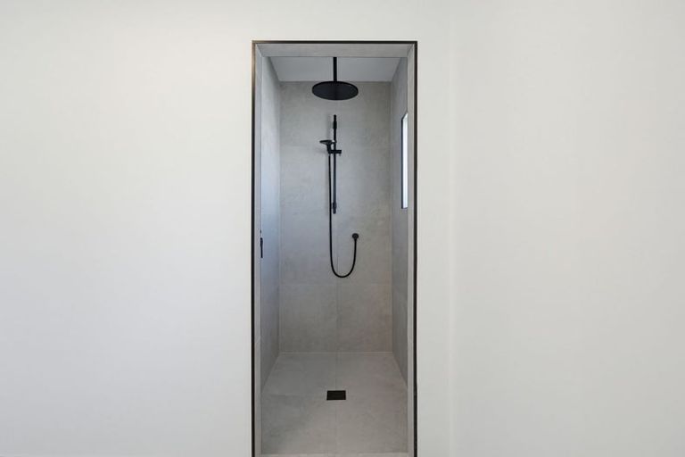 Photo of property in 21 Brixton Road, Manly, Whangaparaoa, 0930
