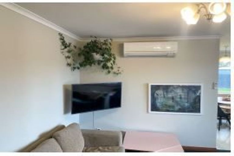 Photo of property in 53 Ford Road, Opawa, Christchurch, 8023