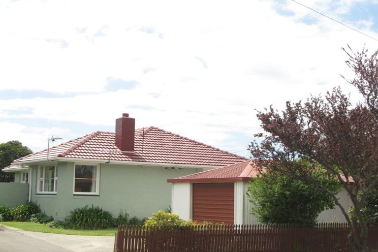 Photo of property in 1/67 Dunedin Street, Redwood, Christchurch, 8051