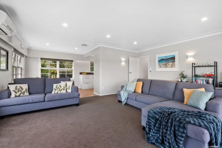 Photo of property in 13 Winslow Heights, Pahurehure, Papakura, 2113