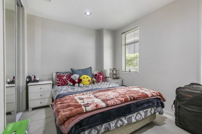 Photo of property in Shoal Haven Apartments, 106c/130 Anzac Street, Takapuna, Auckland, 0622
